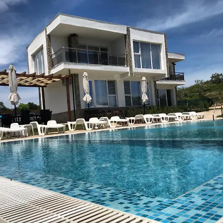 Rezort Ancient Well *