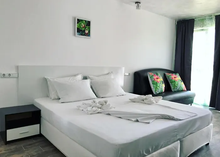 Ancient Well Resort *