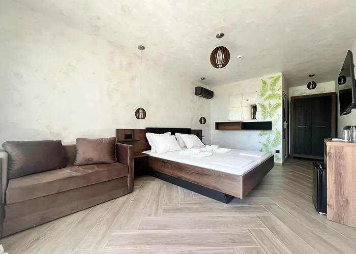 Ancient Well Resort *